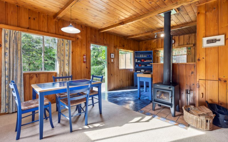 Cottage Accommodation Rapaura Thames